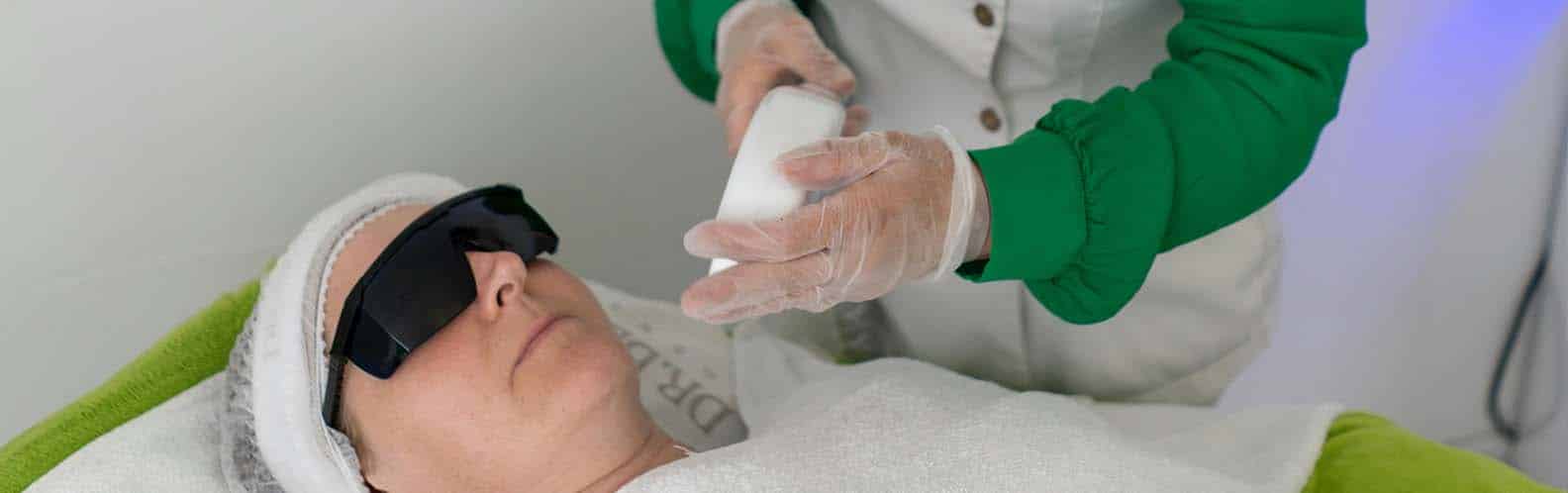 feature image of LASER SKIN RESURFACING PROCEDURE blog post